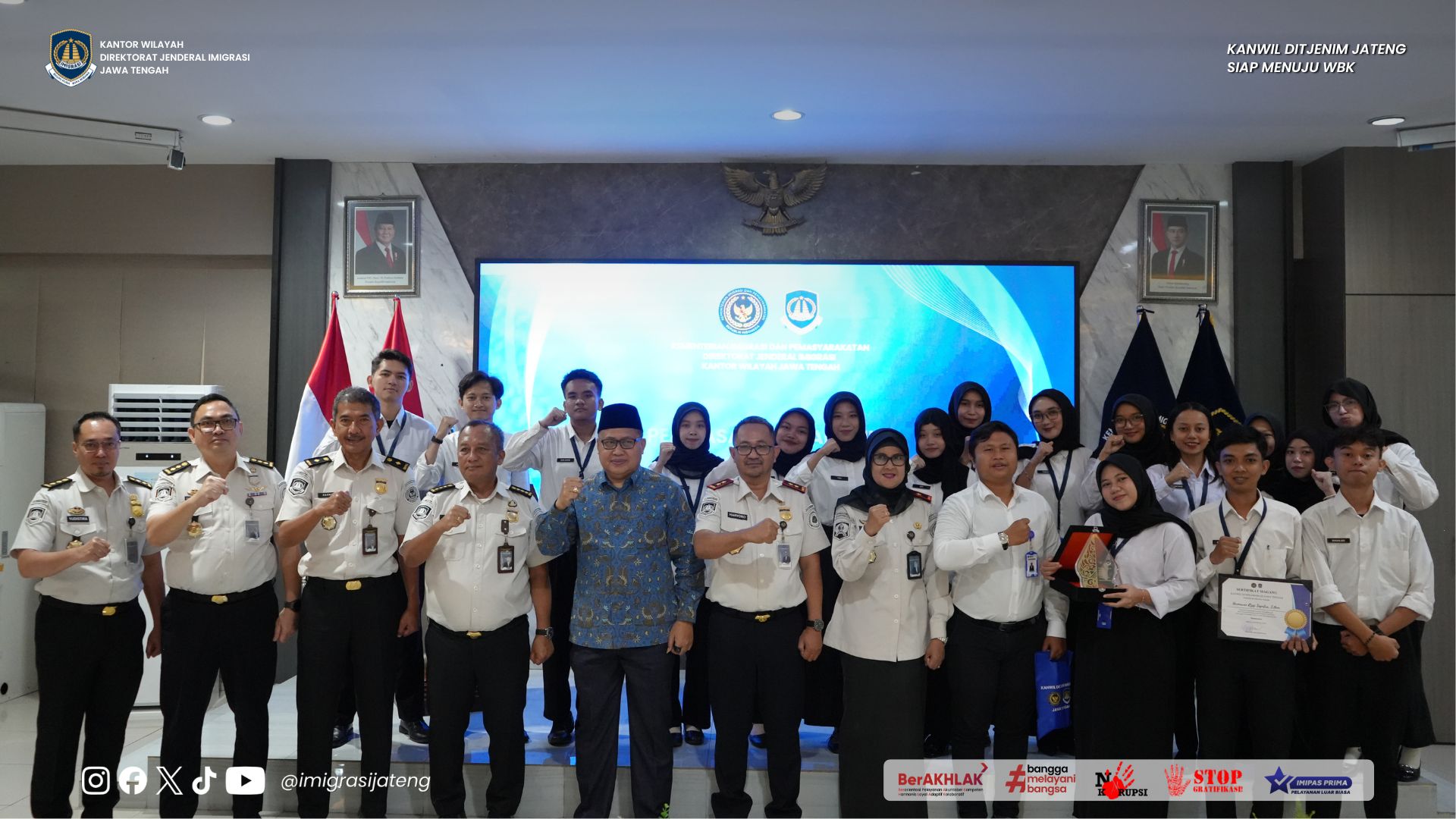 GAMBAR DI WEBSITE Presentation 59