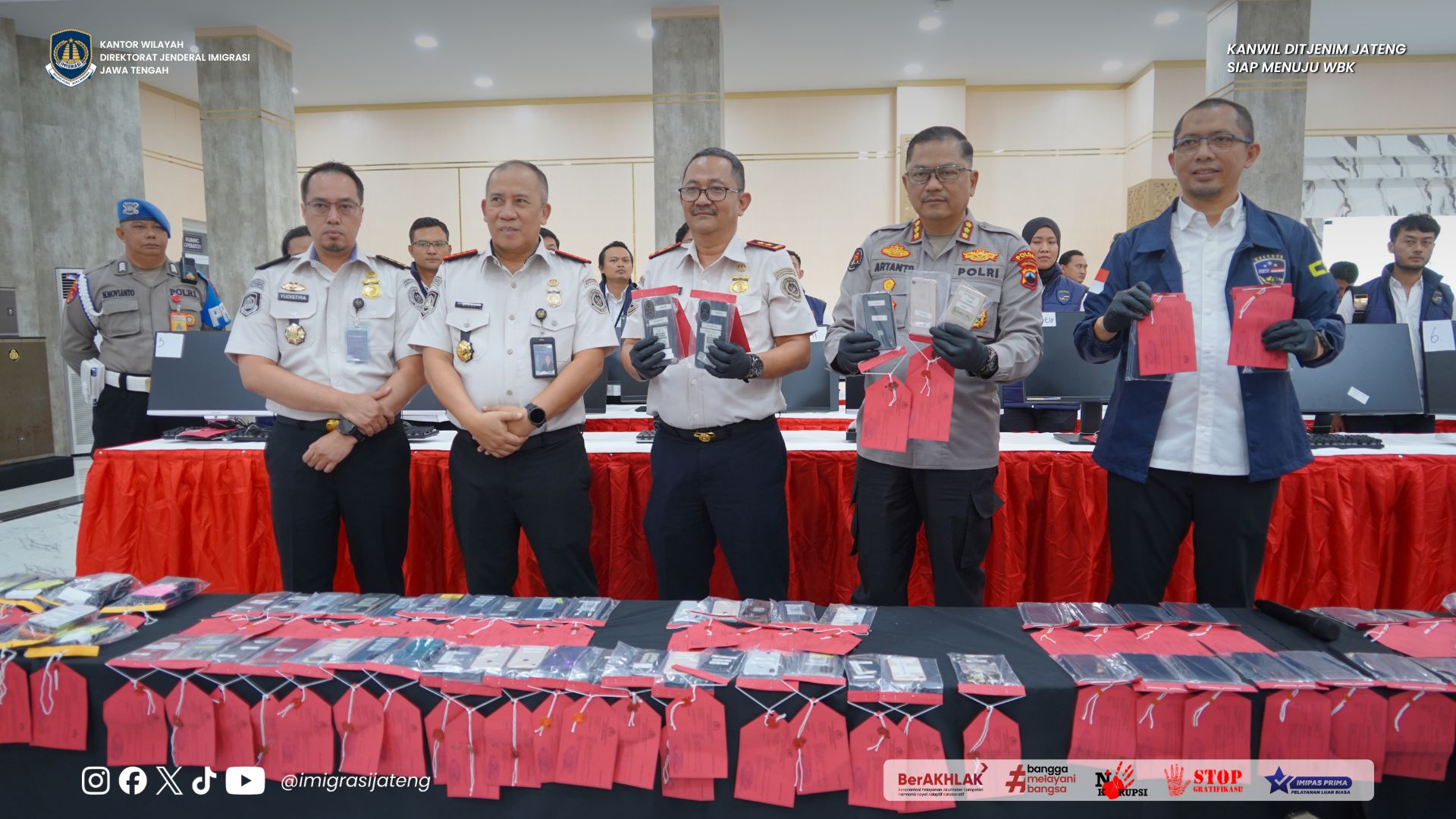 GAMBAR DI WEBSITE Presentation 66