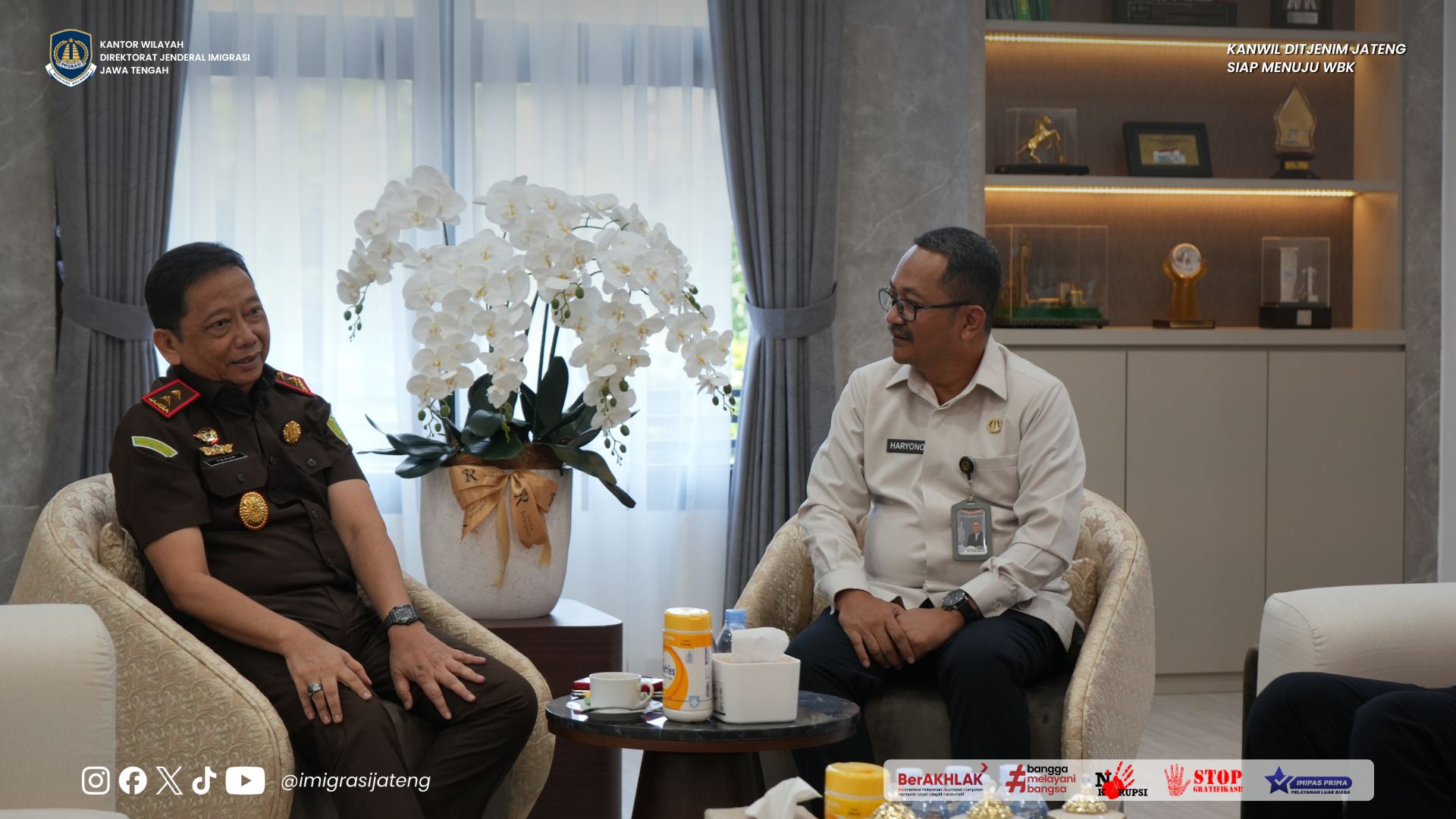 GAMBAR DI WEBSITE Presentation 68
