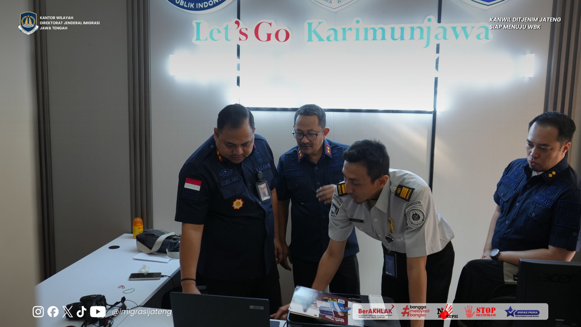 GAMBAR DI WEBSITE Presentation 73