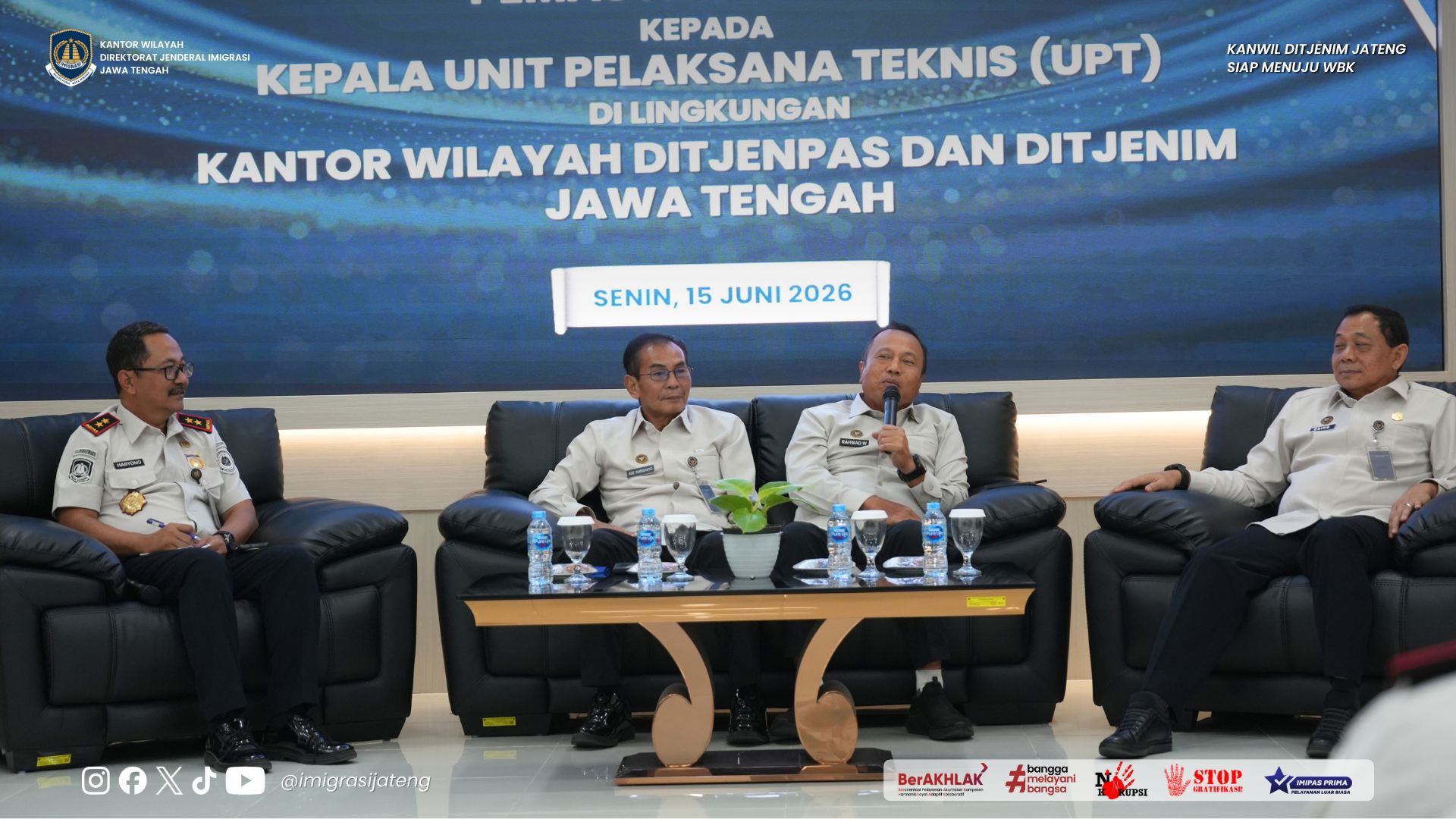 GAMBAR DI WEBSITE Presentation 75
