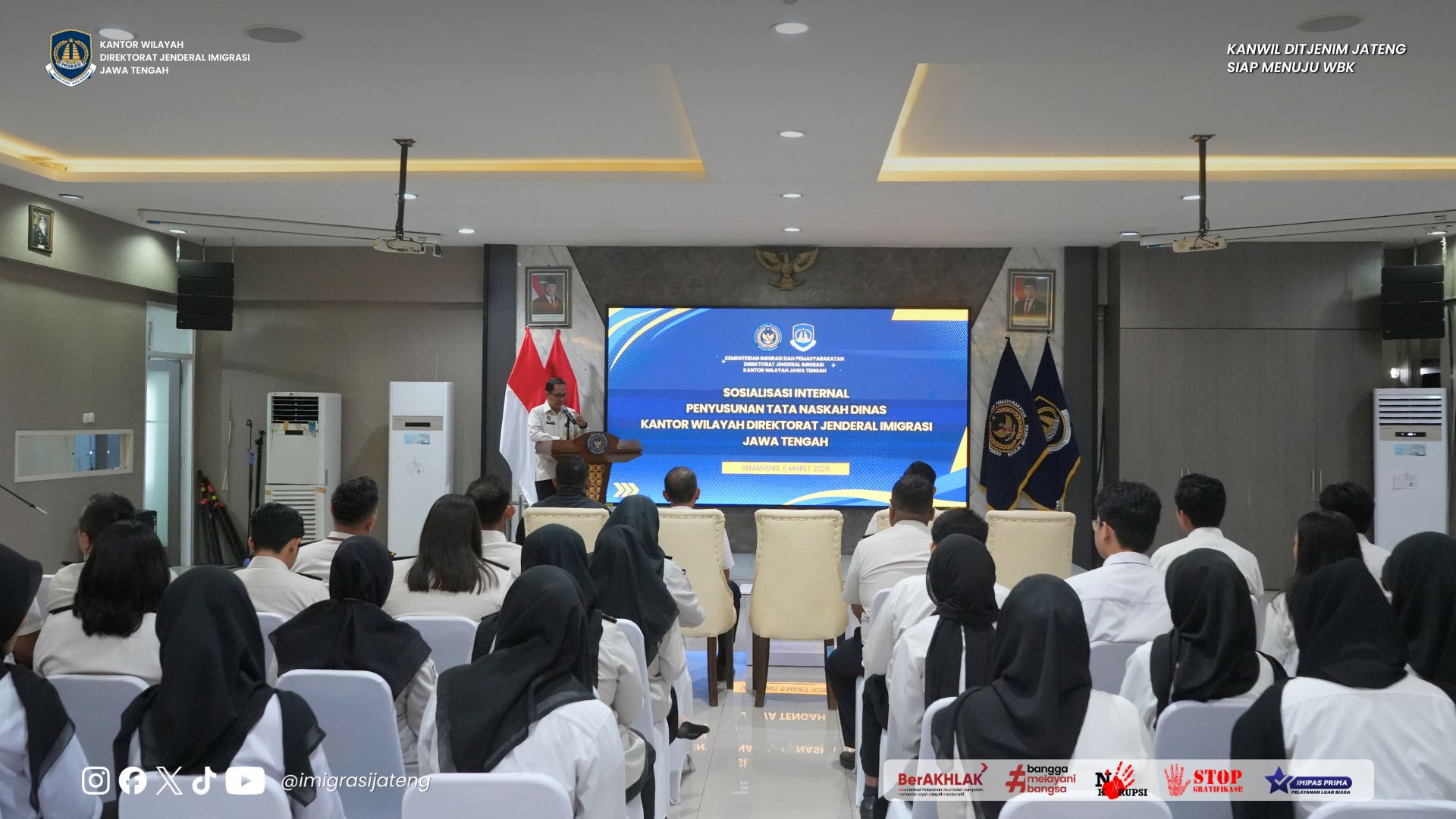 GAMBAR DI WEBSITE Presentation 9